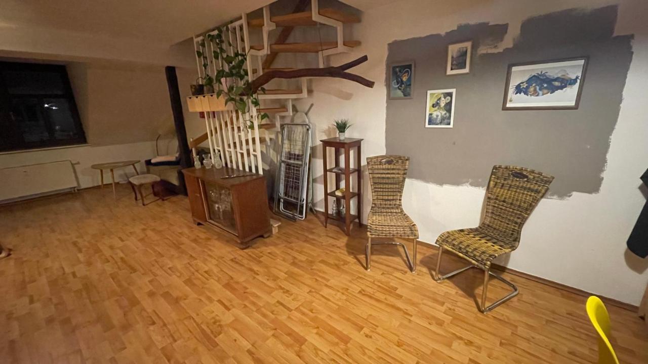 Apartment Grosszuegige Maisonette Ueber Den Daechern Leipzigs Leipzig